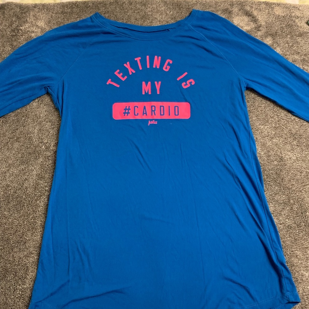 Woman’s long sleeve shirt
